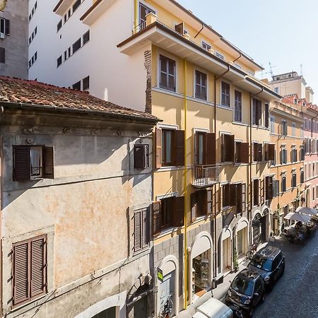 Monti Colosseum Apartment Rzym Zewnętrze zdjęcie