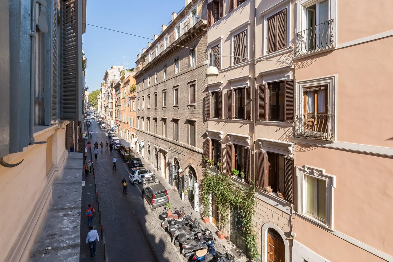 Monti Colosseum Apartment Rzym Zewnętrze zdjęcie
