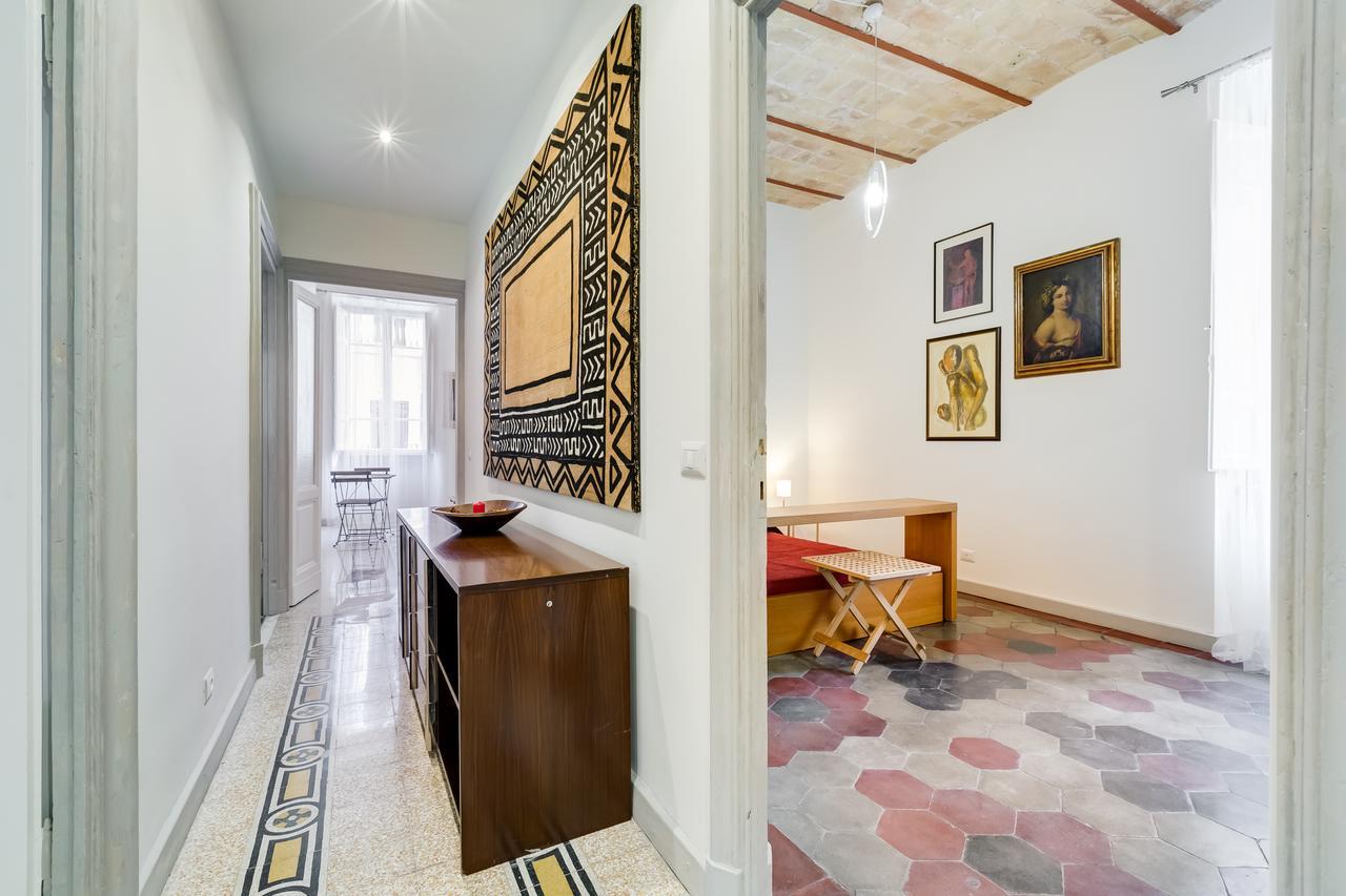 Monti Colosseum Apartment Rzym Zewnętrze zdjęcie